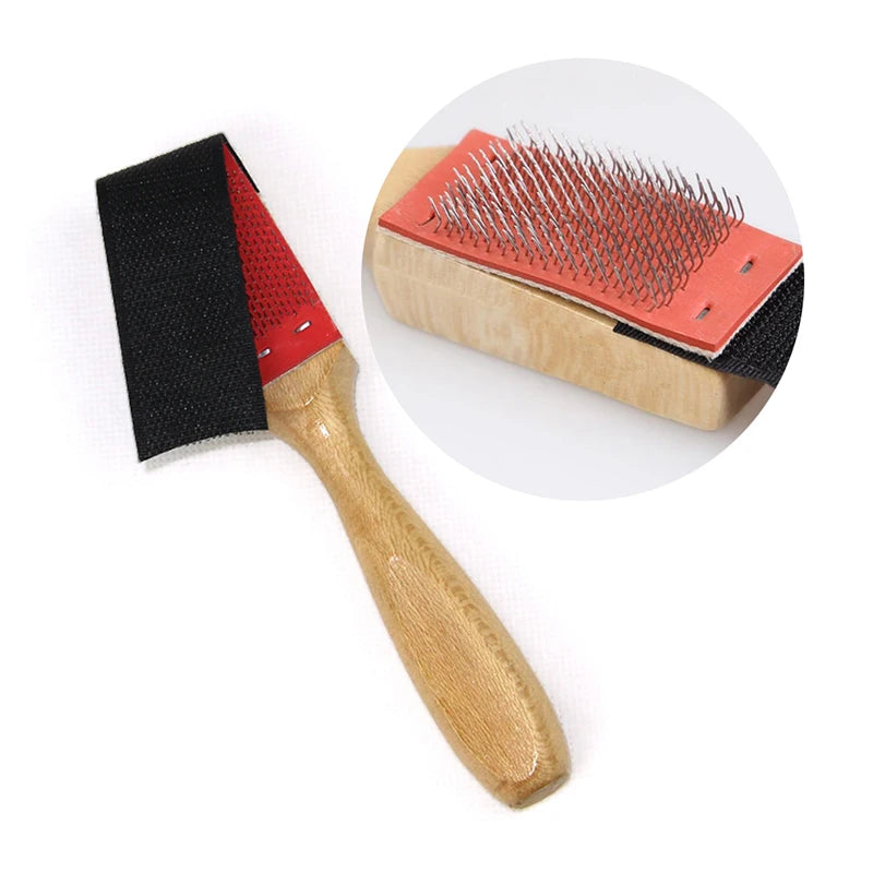 Shoe brush for suede sole