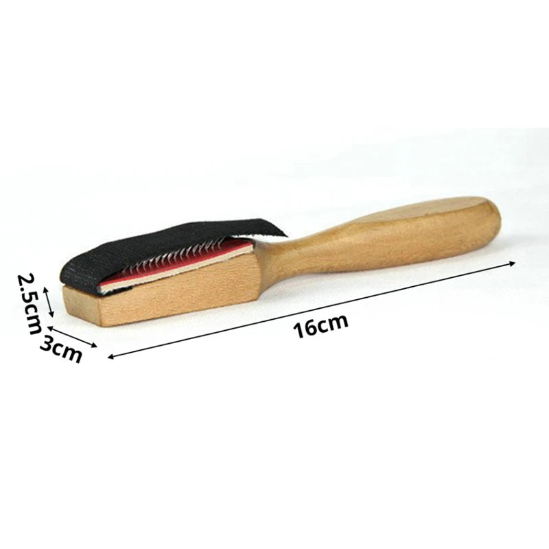 Shoe brush for suede sole