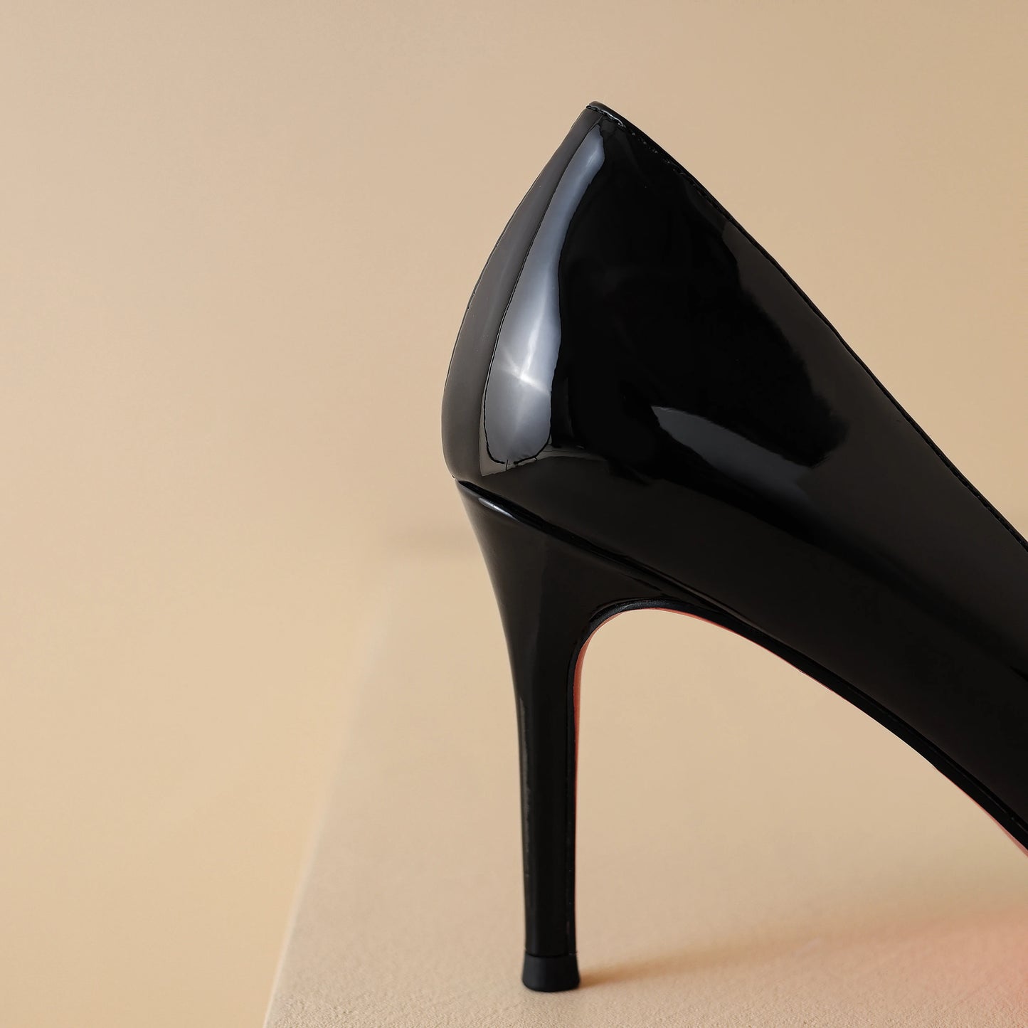 Herma - Stiletto Pumps                         (We recommend ordering one size up for better fit)